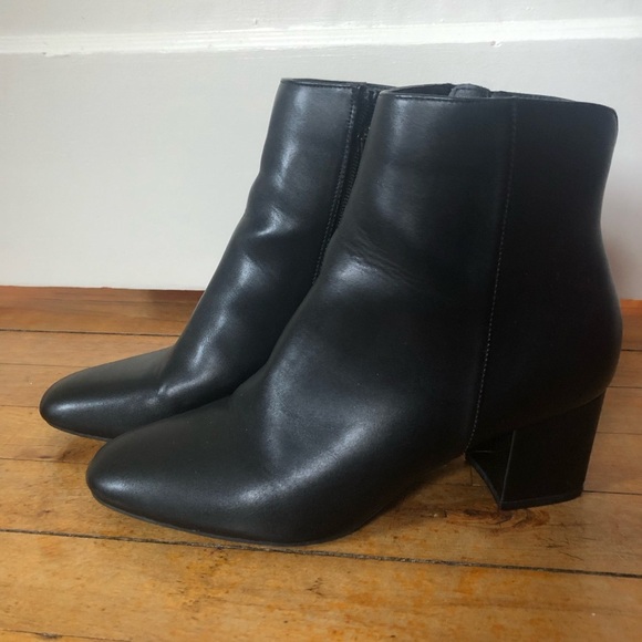 Chinese Laundry faux leather booties  size 8 1/2 - Picture 1 of 9